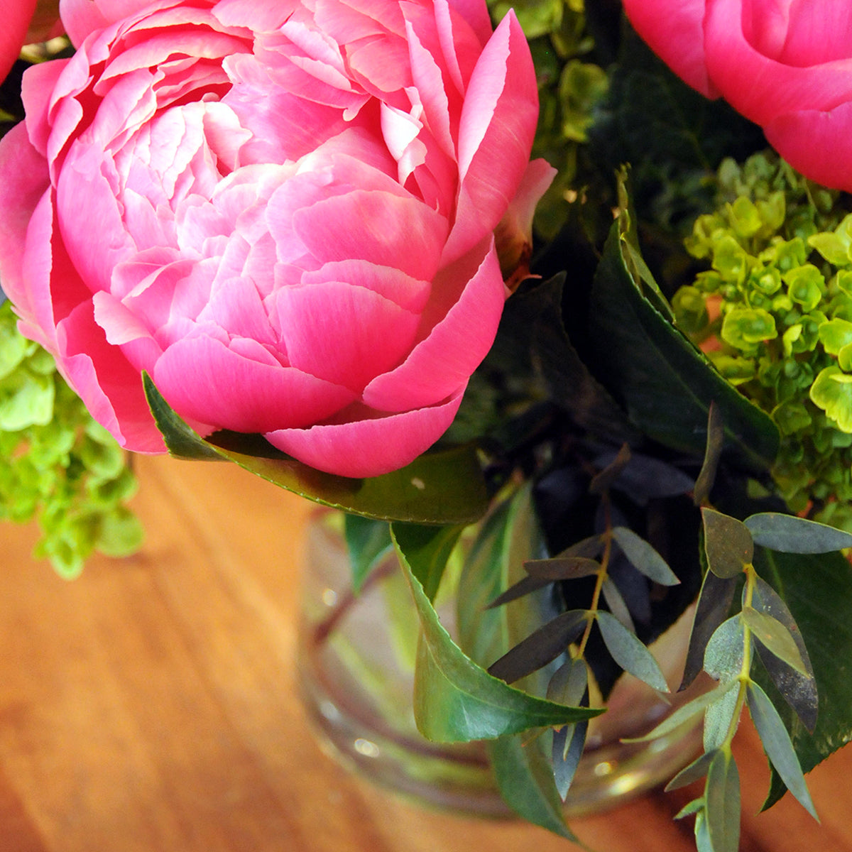 Close up detail of Portland arrangement